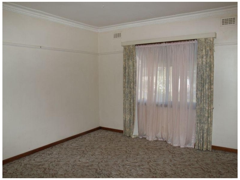 4 Burkitt Street, Numurkah VIC 3636