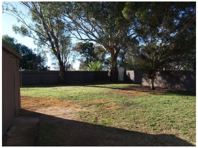 4 Burkitt Street, Numurkah VIC 3636