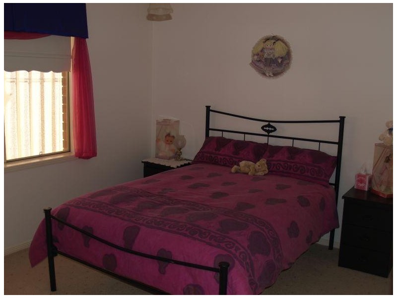 13 Poplar Drive, Numurkah VIC 3636