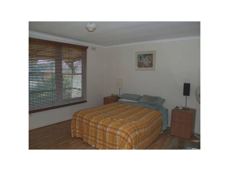 17 Railway Place, Numurkah VIC 3636