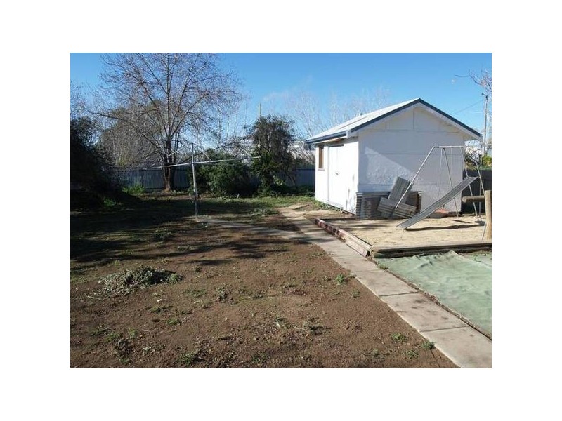 17 Railway Place, Numurkah VIC 3636