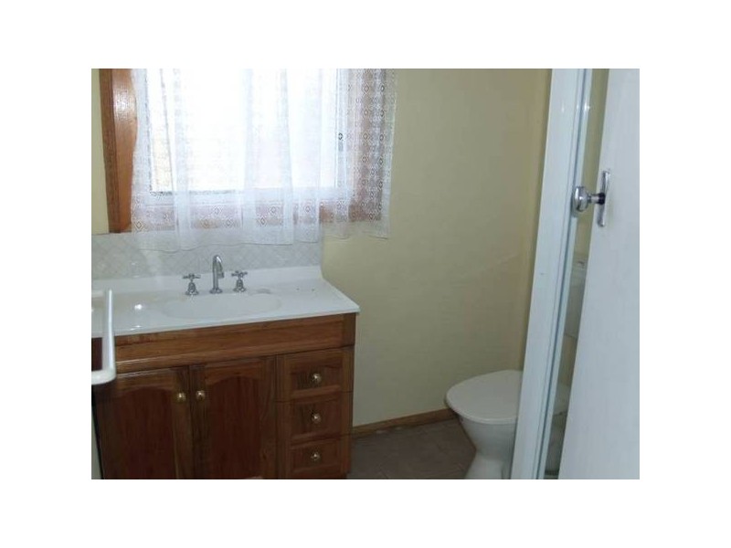 16 Hawker Street, Nathalia VIC 3638