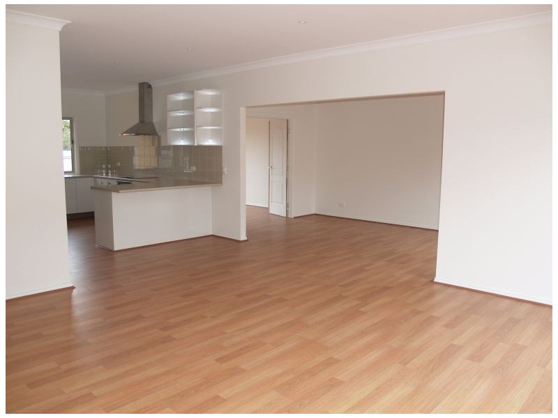 2/81 Saxton Street, Numurkah VIC 3636