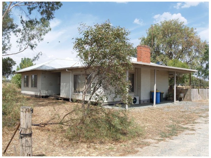 12 Carrs Road, Katunga VIC 3640
