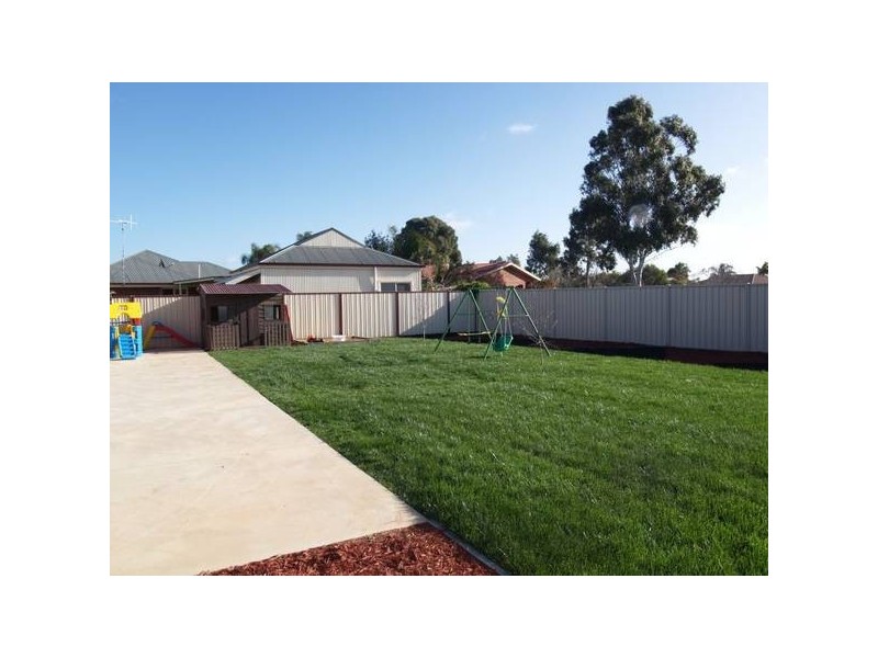 1 Birch Court, Numurkah VIC 3636