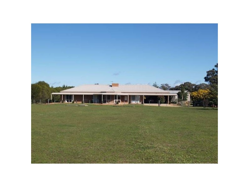 1547 Waaia-Bearii Road, Waaia VIC 3637