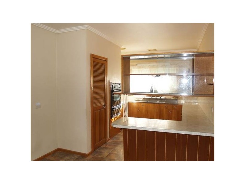 8 Katamatite Road, Numurkah VIC 3636