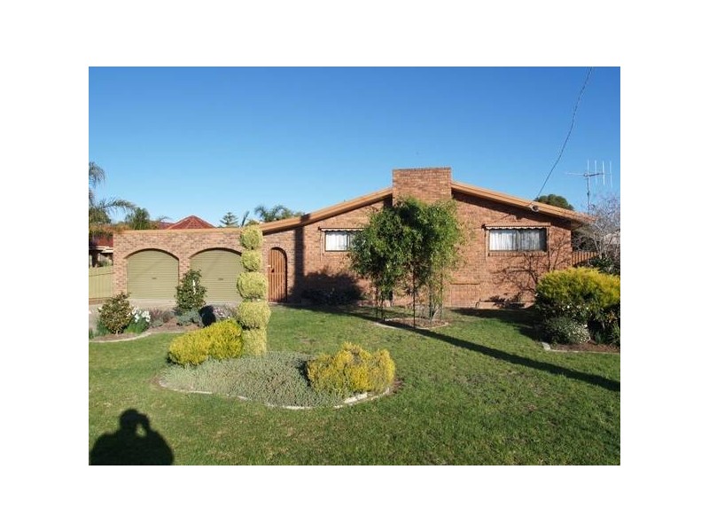 61 Russell Street, Numurkah VIC 3636