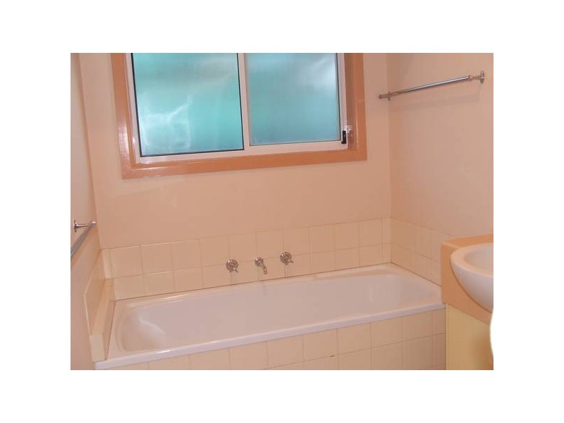 16 Federation Street, Nathalia VIC 3638