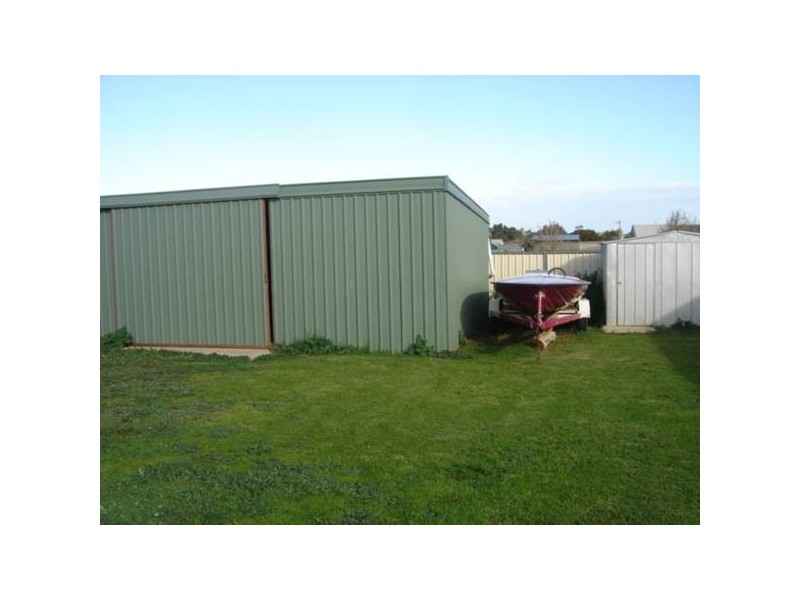 24 Collis Street, Numurkah VIC 3636