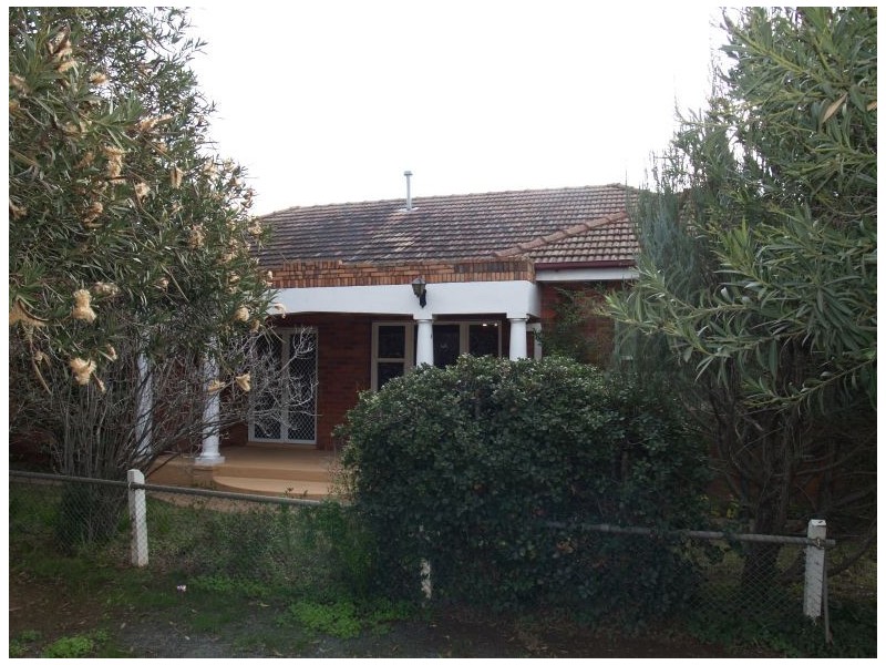 16 McDonald Street, Numurkah VIC 3636