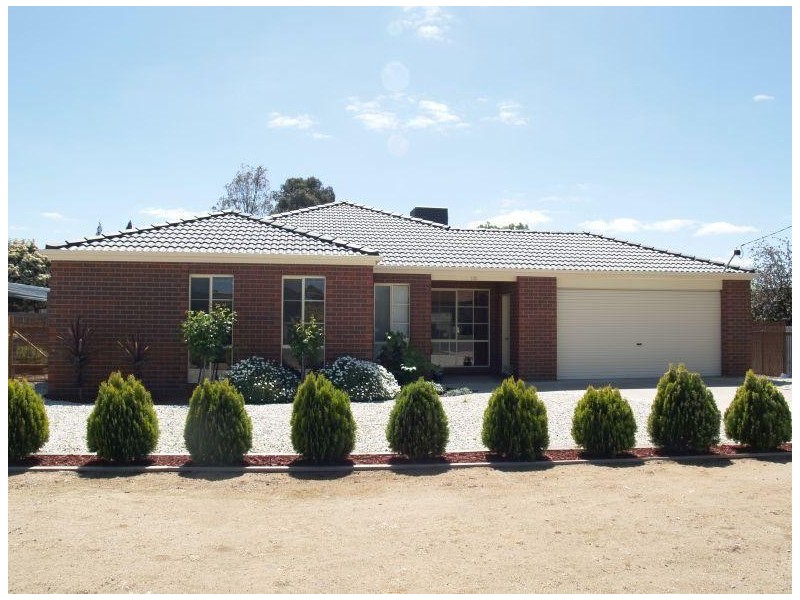 130 Saxton Street, Numurkah VIC 3636