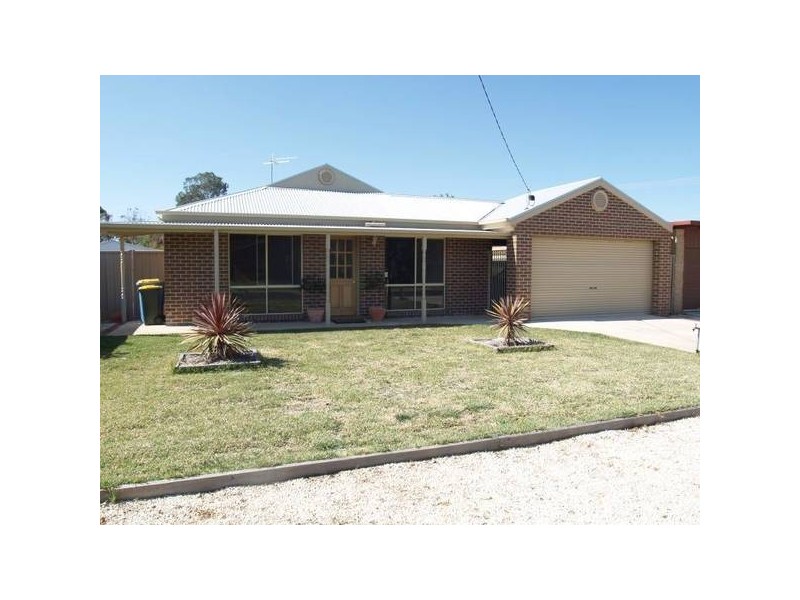 31 Mc Gregor Street, Numurkah VIC 3636
