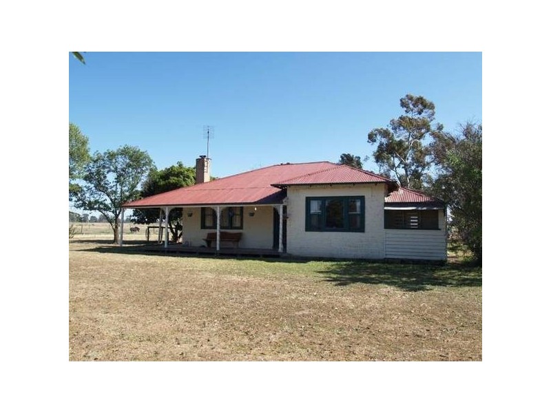 1057 Bearii East Road, Strathmerton VIC 3641