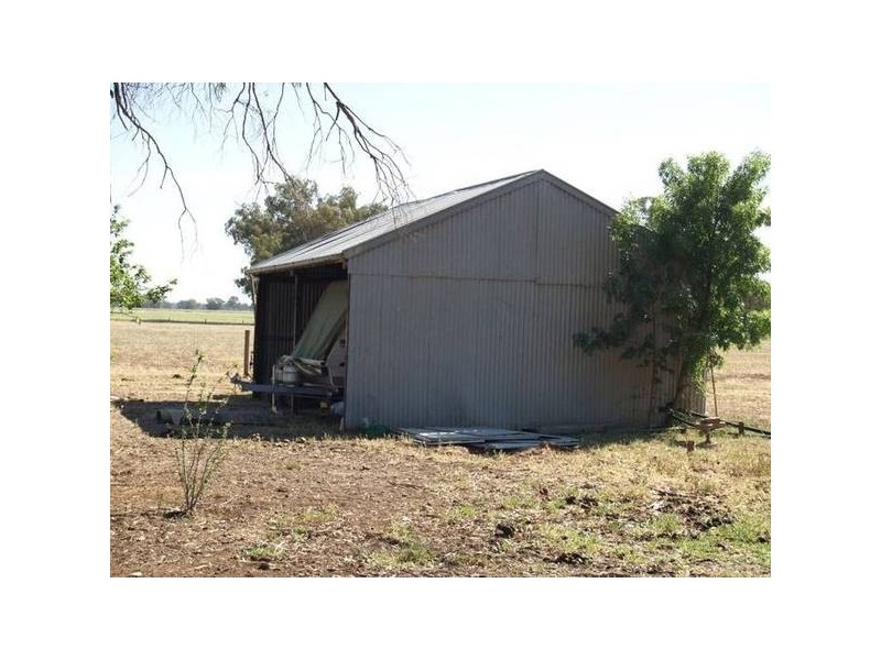 1057 Bearii East Road, Strathmerton VIC 3641