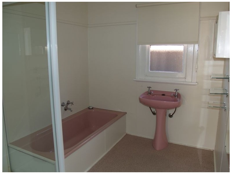 42 Quinn Street, Numurkah VIC 3636