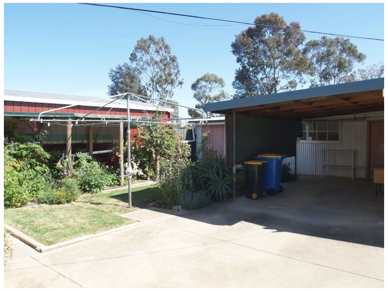 42 Quinn Street, Numurkah VIC 3636