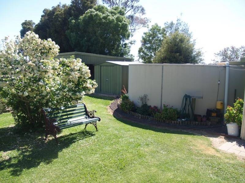 1011 Katamatite-Nathalia Road, Waaia VIC 3637