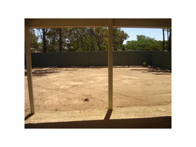 10 Dockery Street, Katunga VIC 3640