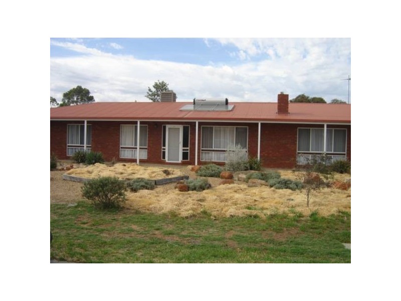 22 Katamatite Road, Numurkah VIC 3636
