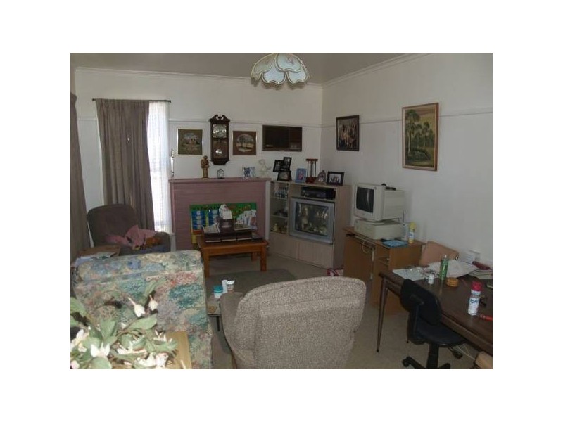 27 Pinnuck Street, Numurkah VIC 3636