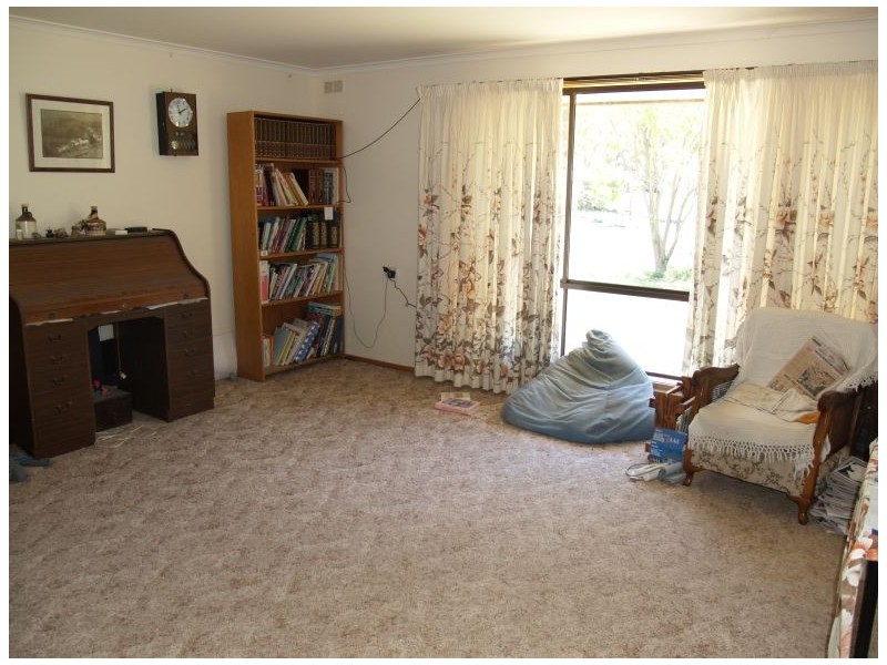 498 Waaia-Bearii Road, Waaia VIC 3637