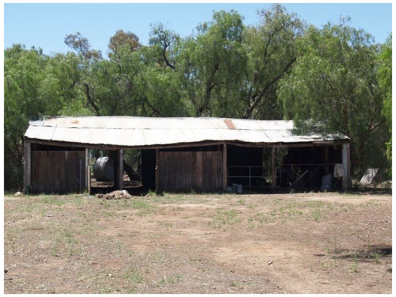 498 Waaia-Bearii Road, Waaia VIC 3637