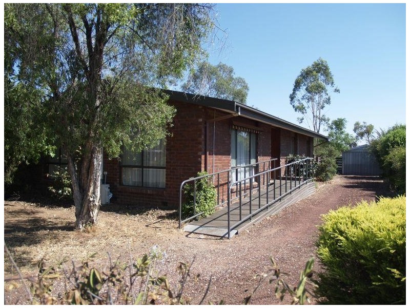 22 Saxton Street, Numurkah VIC 3636