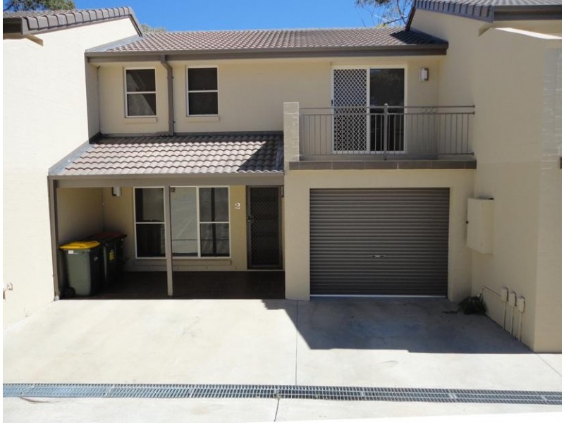 2/10 Nyrang Ave, Tamworth NSW 2340