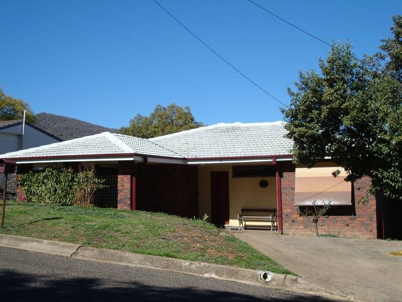 15 Terole Ave, Tamworth NSW 2340