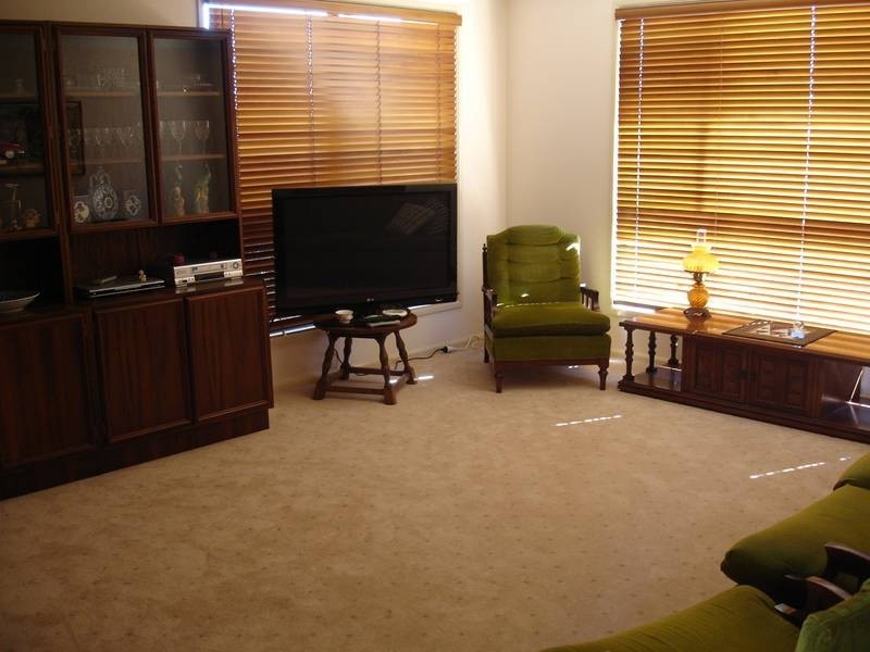 13 Garden Street, Kootingal NSW 2352