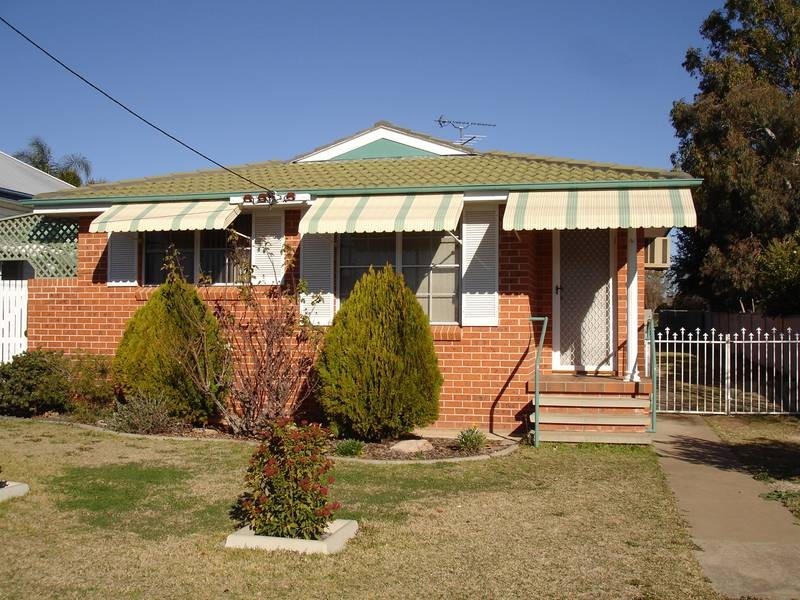 2/7 Gidley Street, Tamworth NSW 2340