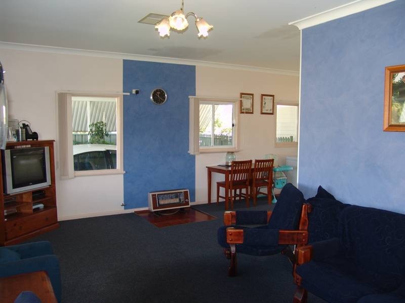 5 Terry Street, Tamworth NSW 2340