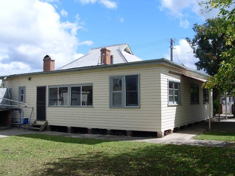 104 Caroline Street, Bendemeer NSW 2355