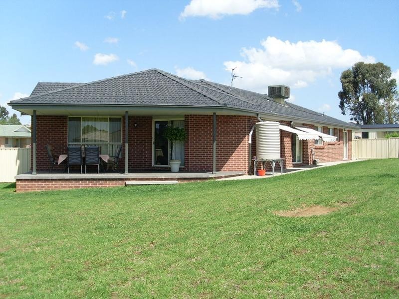 36 Morilla Street, South, Tamworth NSW 2340