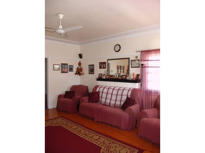 46 Gunnedah Road, Tamworth NSW 2340