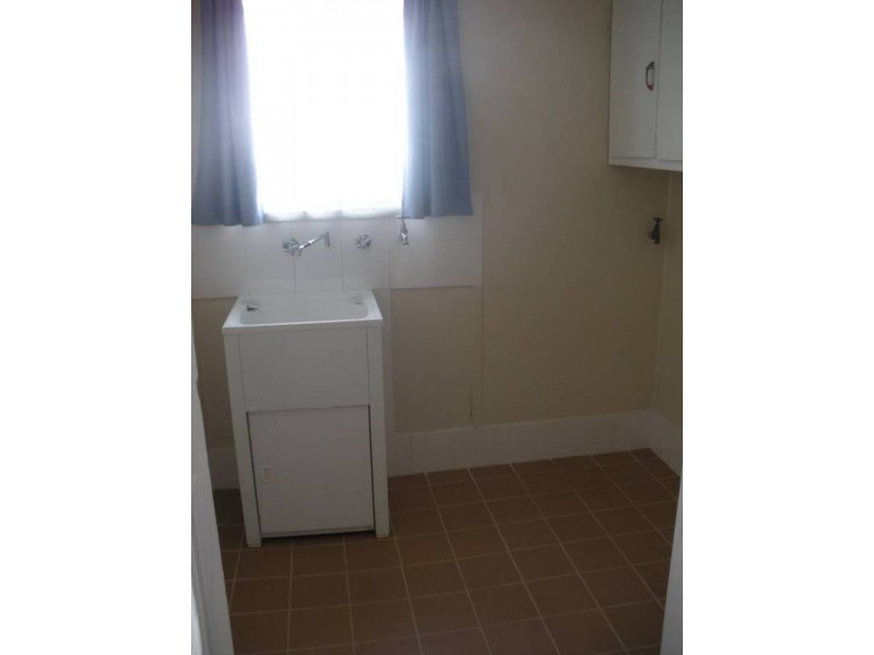 94 Denison St, West, Tamworth NSW 2340