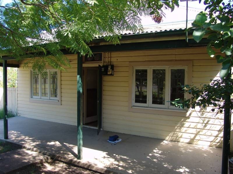 59 Dewhurst St, Werris Creek NSW 2341