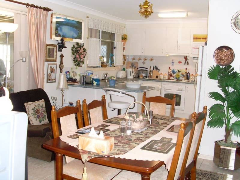 14 Giles Place, Tamworth NSW 2340