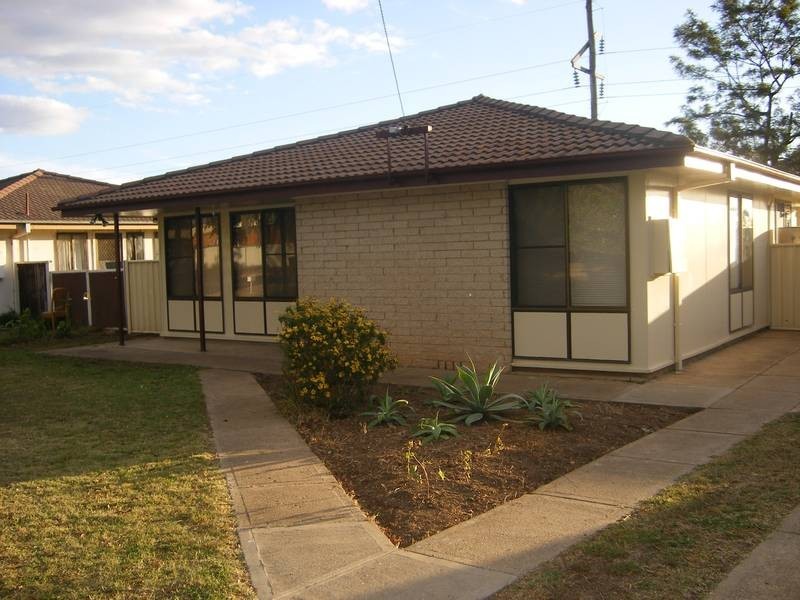 28 Sue Cresent, West Tamworth NSW 2340