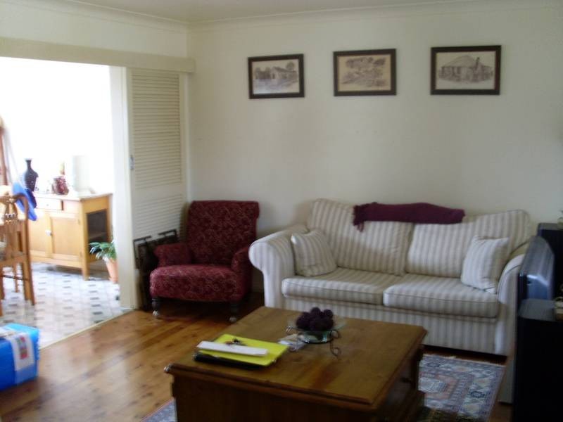 30 Kyooma St, Tamworth NSW 2340