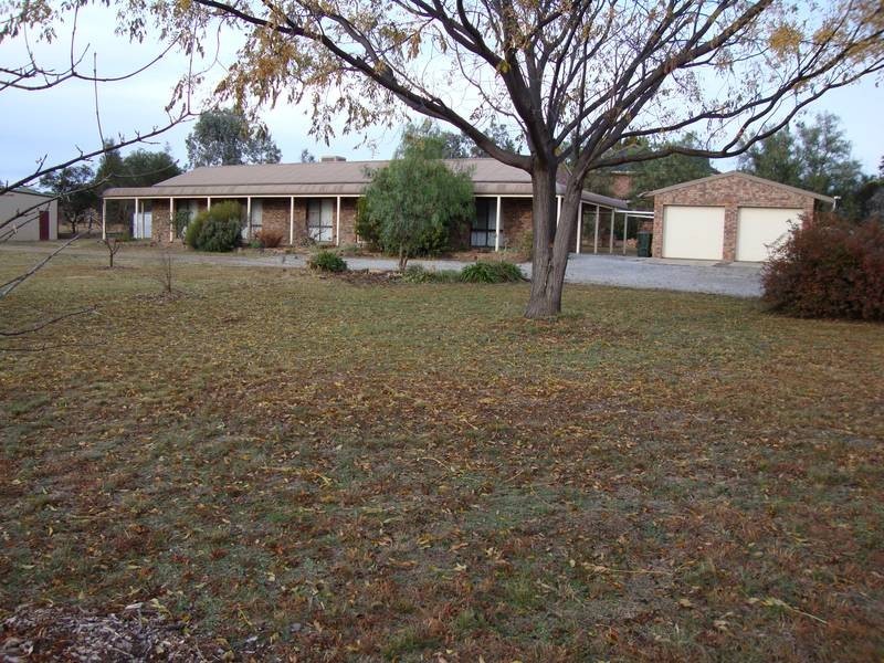 12 RALFE ROAD, Tamworth NSW 2340