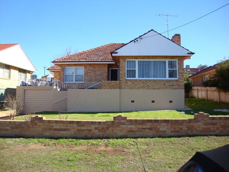 83 Phillip Street, Tamworth NSW 2340