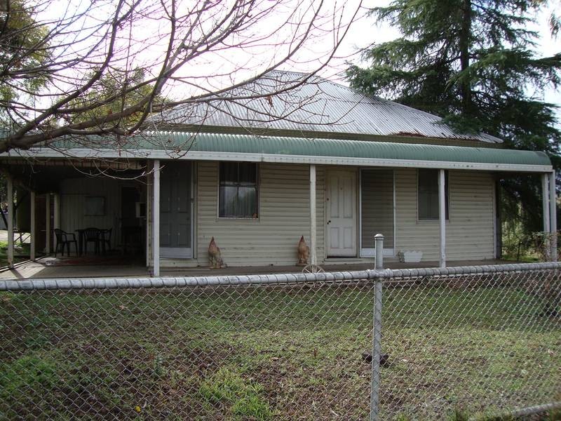 518-530 ARMIDALE RD, Tamworth NSW 2340