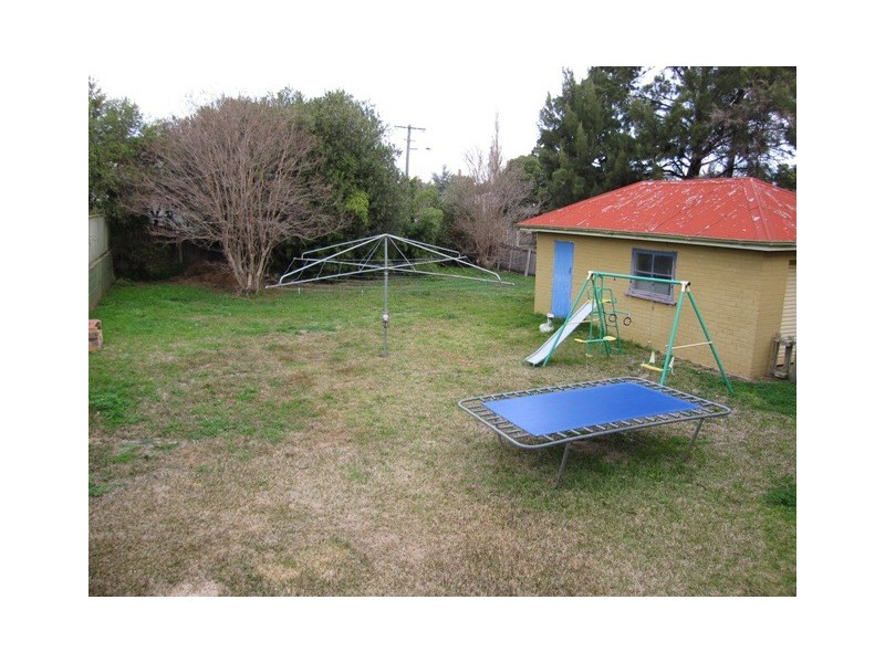 41 Roderick st, Tamworth NSW 2340