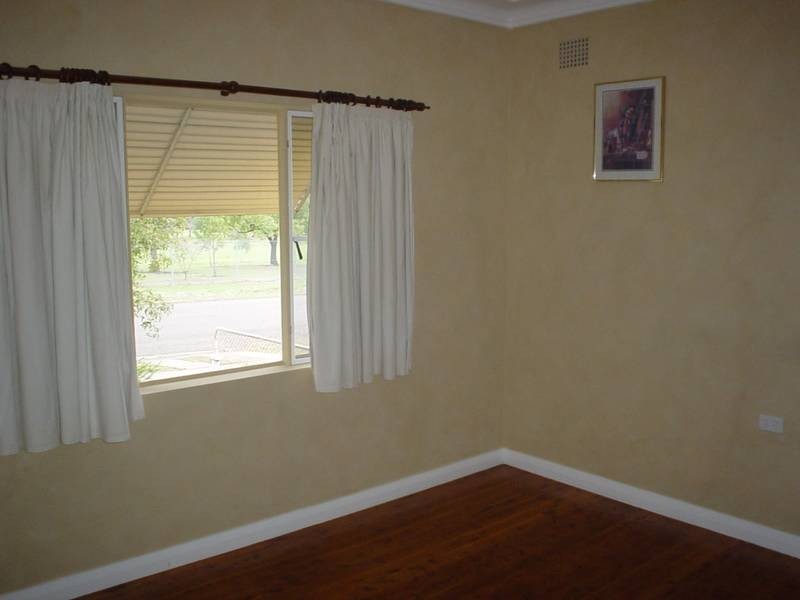 18 Mahony Ave, Tamworth NSW 2340