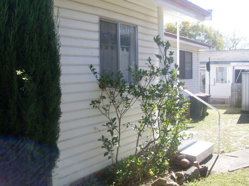 41 HOLLAND STREET, Tamworth NSW 2340