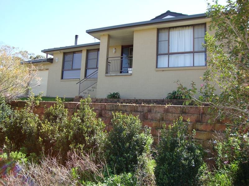 19 LEMON GUMS, Tamworth NSW 2340
