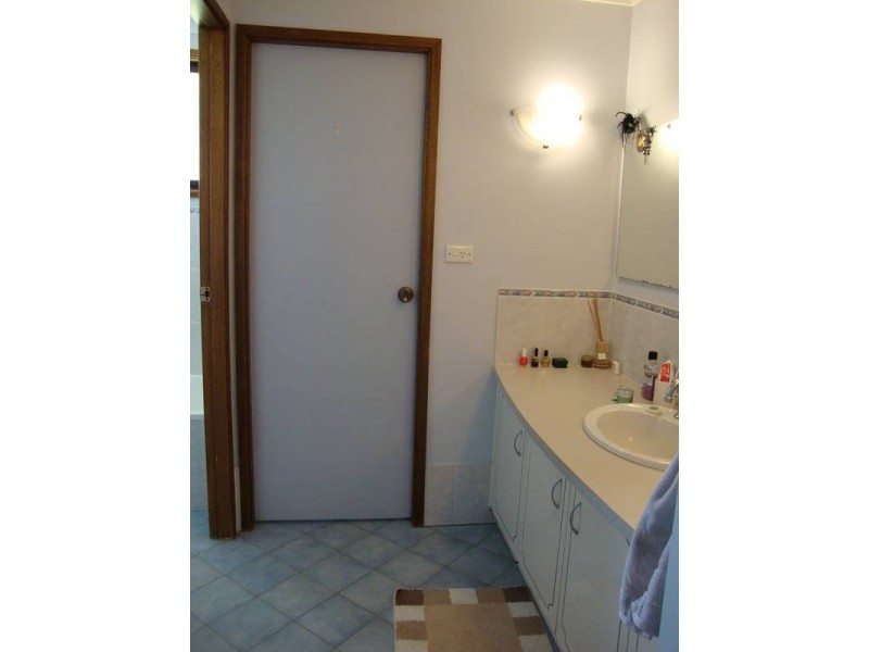 19 LEMON GUMS, Tamworth NSW 2340