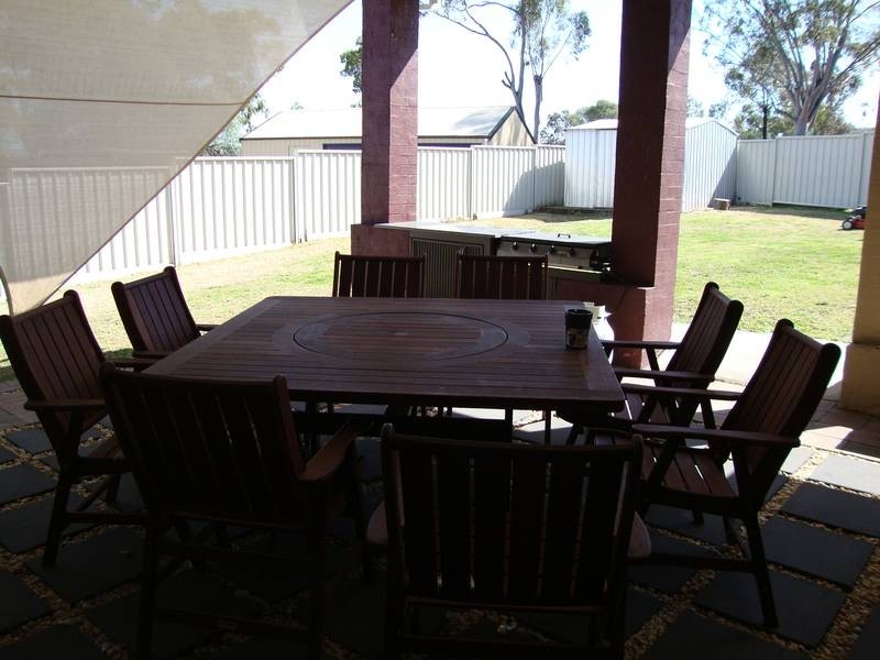 19 LEMON GUMS, Tamworth NSW 2340